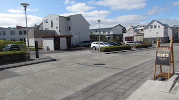 Free self parking