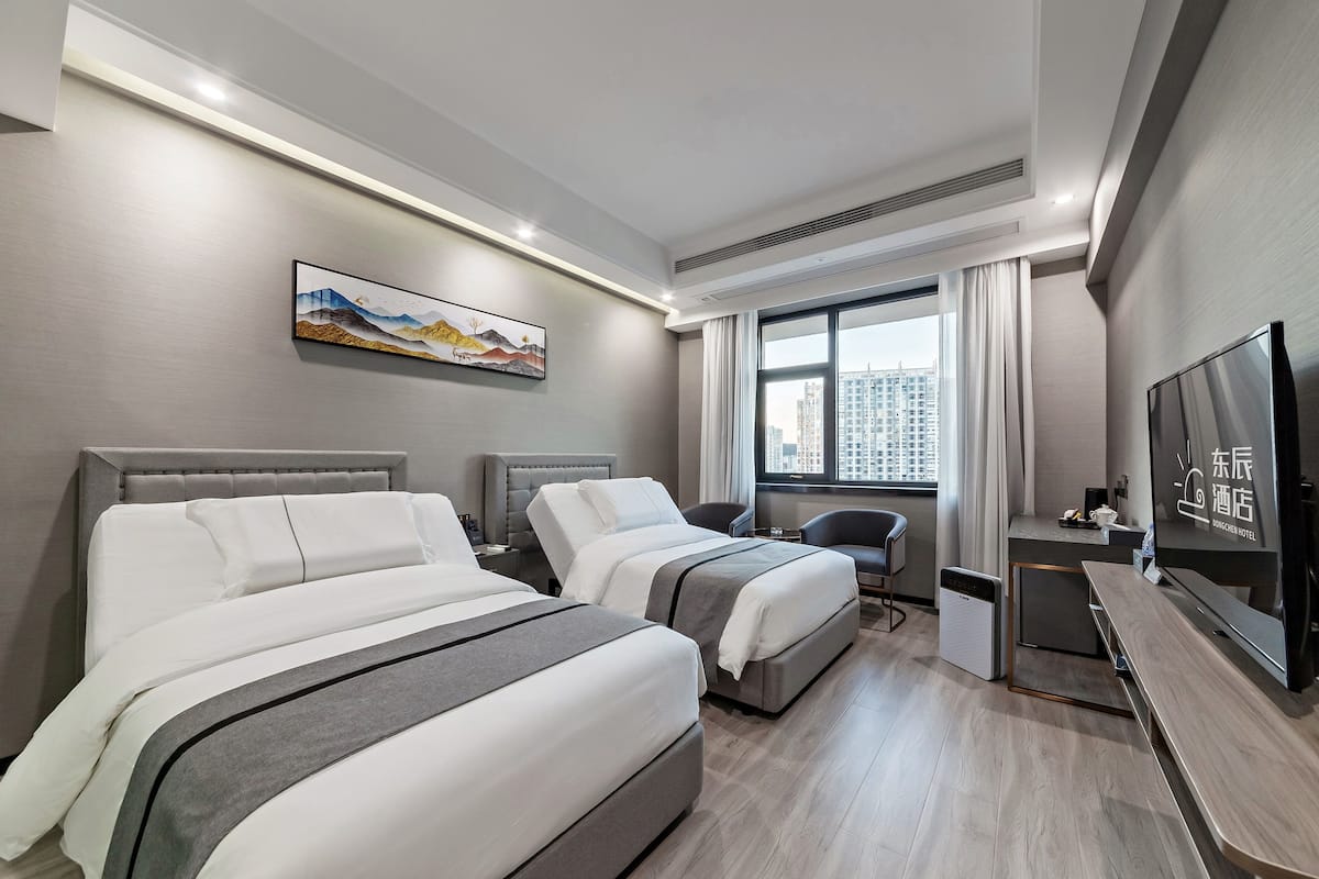 City Twin kamer, uitzicht op stad | 1 slaapkamer, een bureau, verduisterende gordijnen, gratis wifi