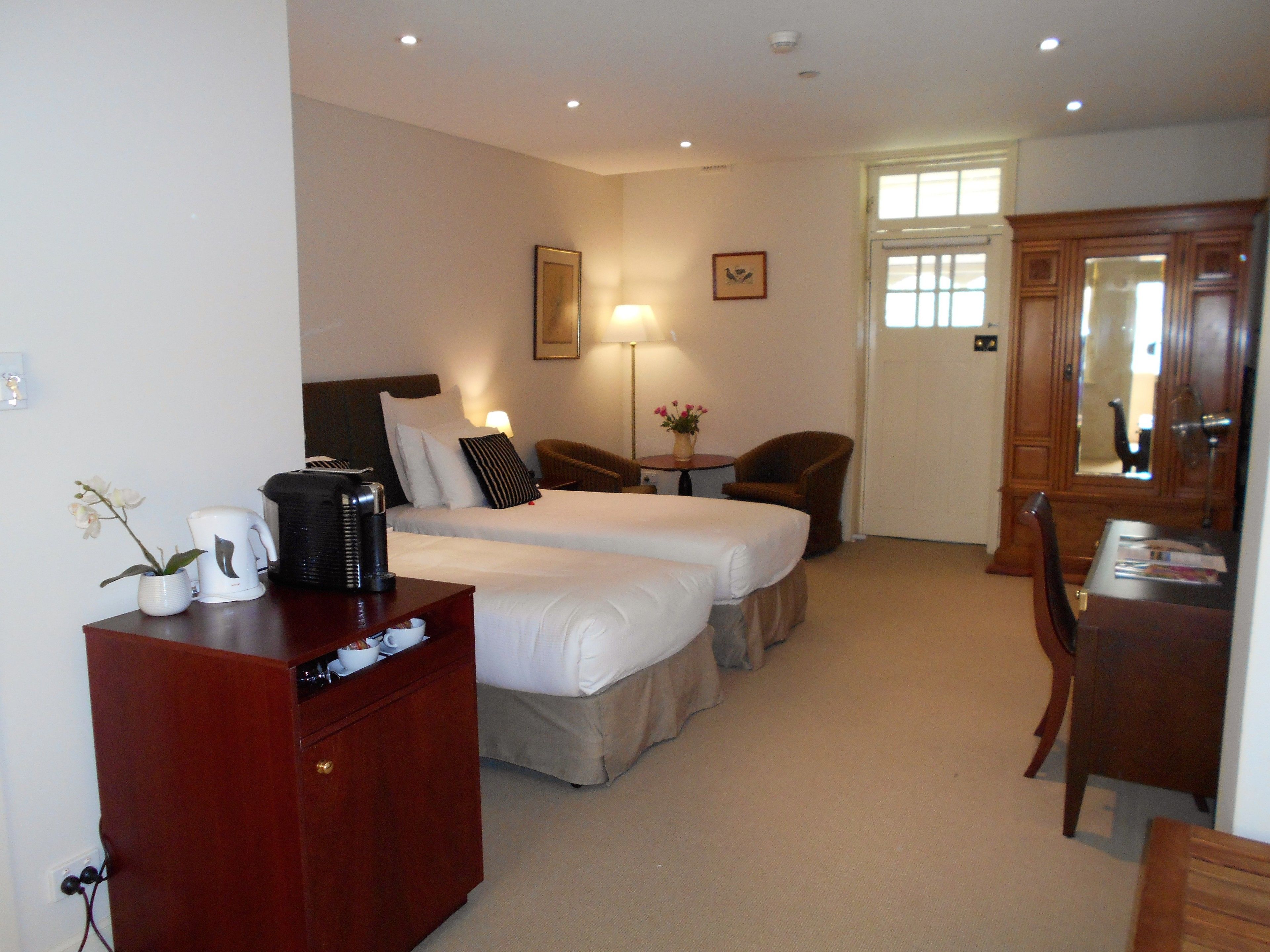 historic inn premium room | 1 bedroom, egyptian cotton sheets, premium bedding, down duvets