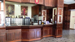 Reception - Skaw Beach Hotel (Pattaya)