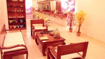 Sauna, bilik wap, rawatan badan, aromaterapi, balut badan, lulur badan