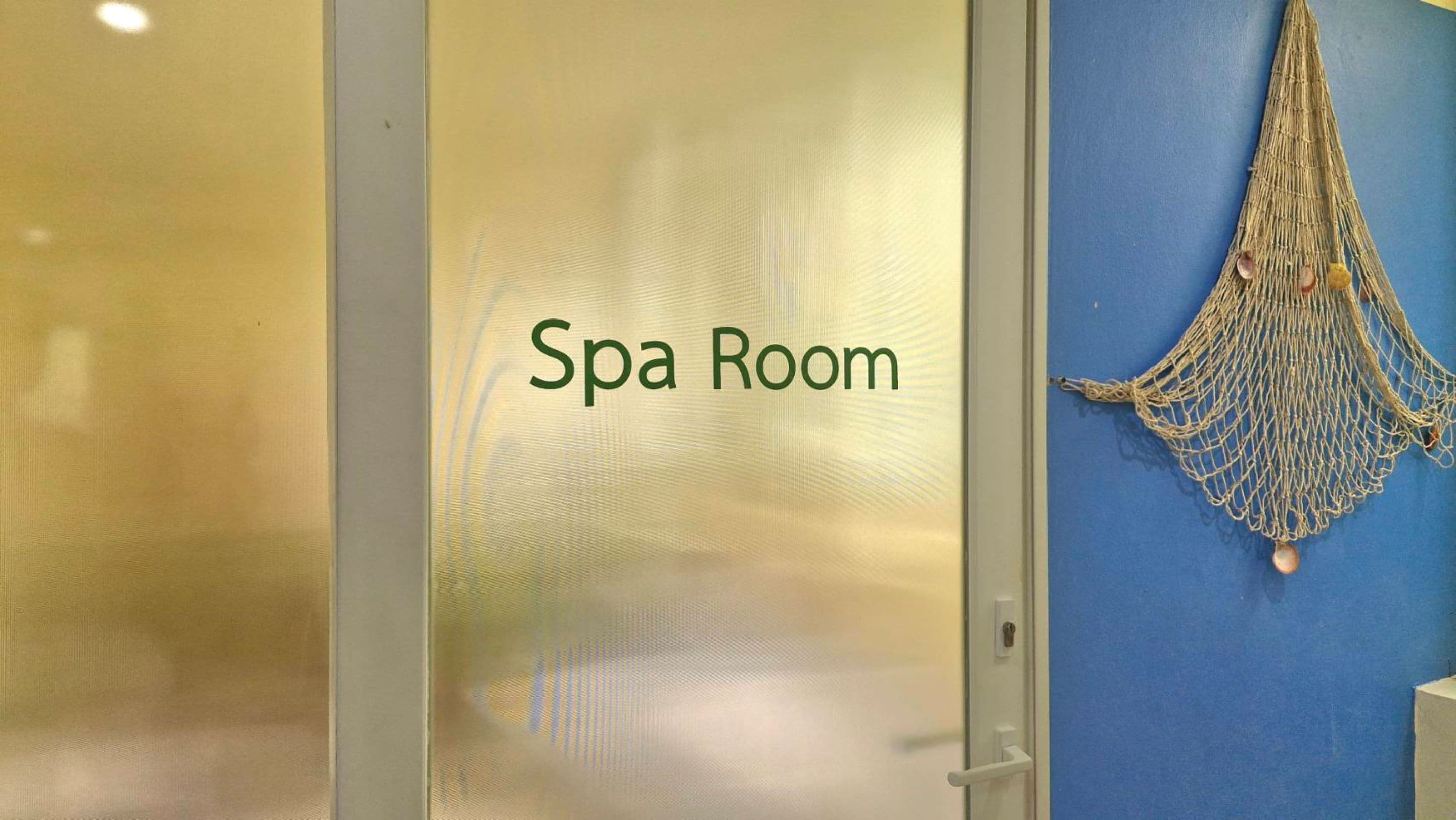couples treatment room(s), sauna, hot tub, steam room