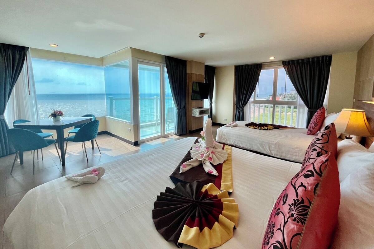 Beach Front Suite Ocean View | ผ้าปูที่นอนฝ้ายอียิปต์, เครื่องนอนระดับพรีเมียม, ผ้านวมขนเป็ด