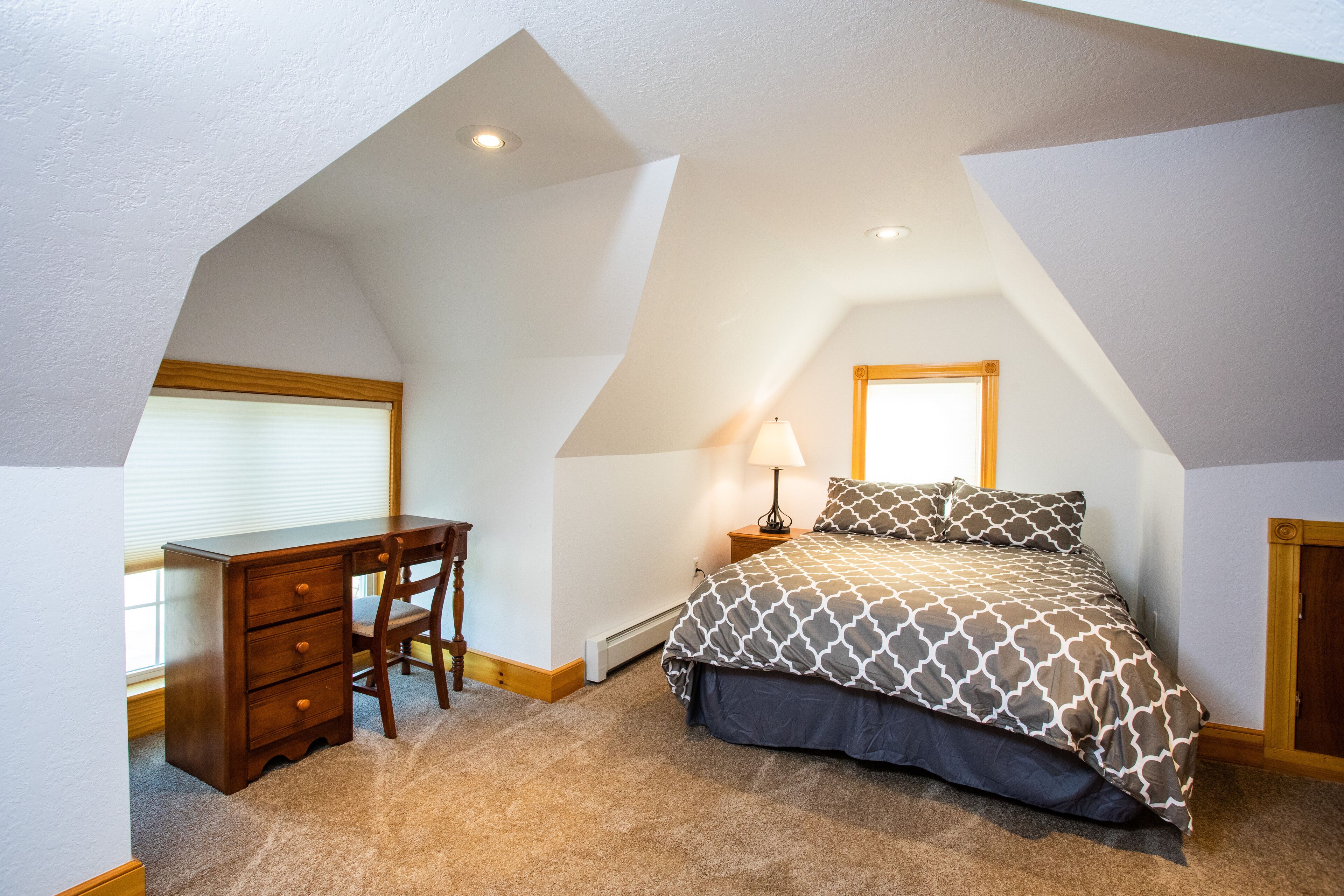 house at 1463 | 1 bedroom, free wifi, bed sheets