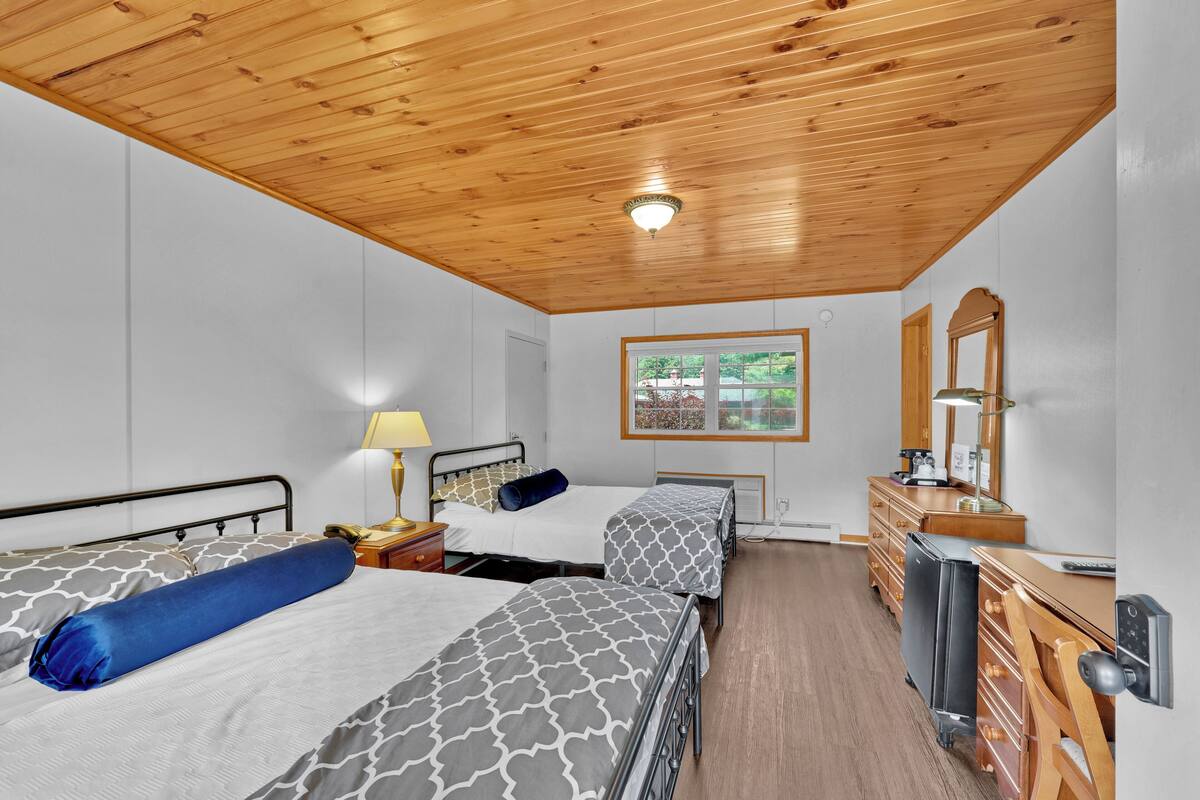 Chambre Standard, 2 grands lits