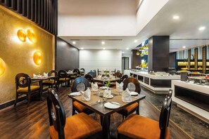 Breakfast, lunch, dinner and brunch served - Gurmon Hotels Sohna Road Gurugram, a member of Radisson Individuals (Sohna)