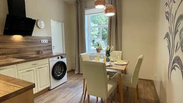 Suite (4) | Cucina privata | Frigorifero, microonde, piano cottura, lavastoviglie