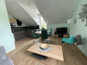 公寓 (5) | 起居区 | 液晶电视