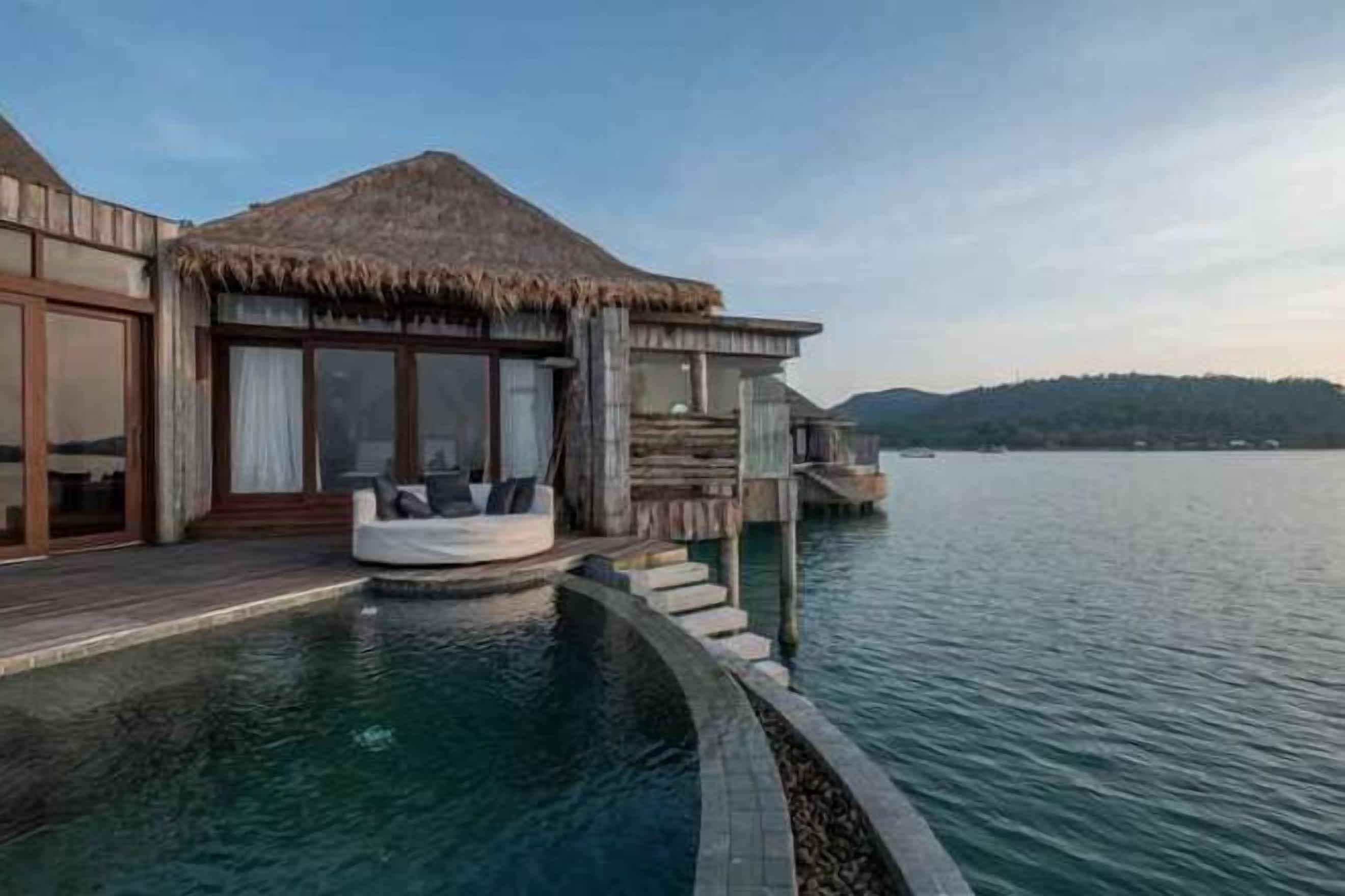 Accès à Internet haute vitesse, réveille-matin