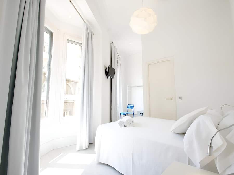 Double Room | Down comforters, in-room safe, free WiFi, bed sheets