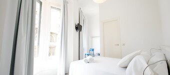 Hostal Express by gaiarooms