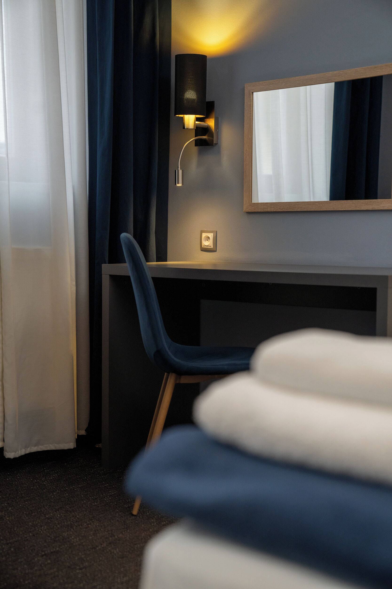 double deluxe studio | 1 bedroom, minibar, in-room safe, desk