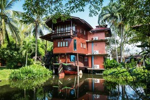 Suite, hageutsikt (Suite Lake & Garden View) | Utsikt fra rommet