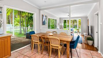 House | Dining room