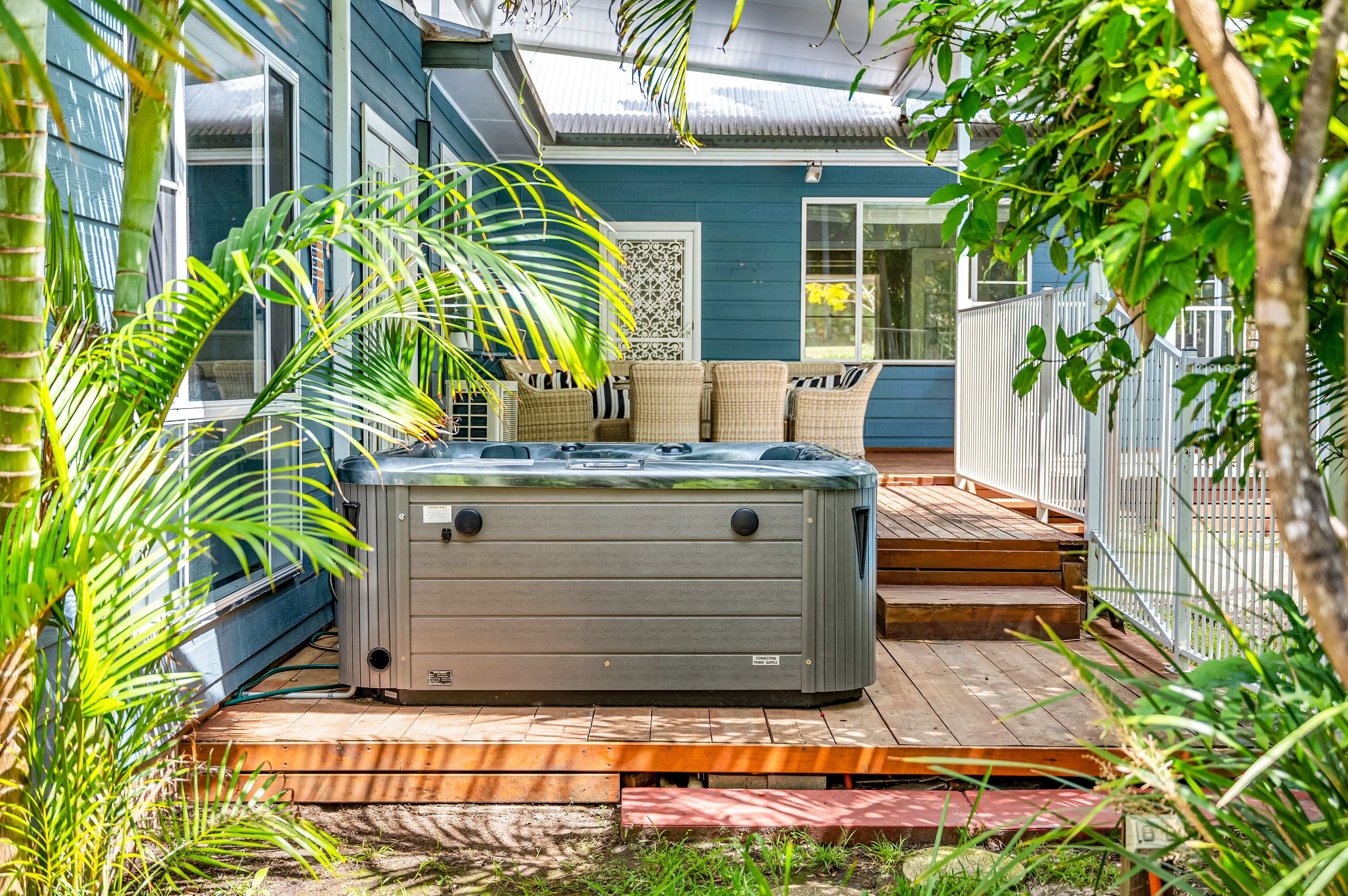 House | Private spa tub