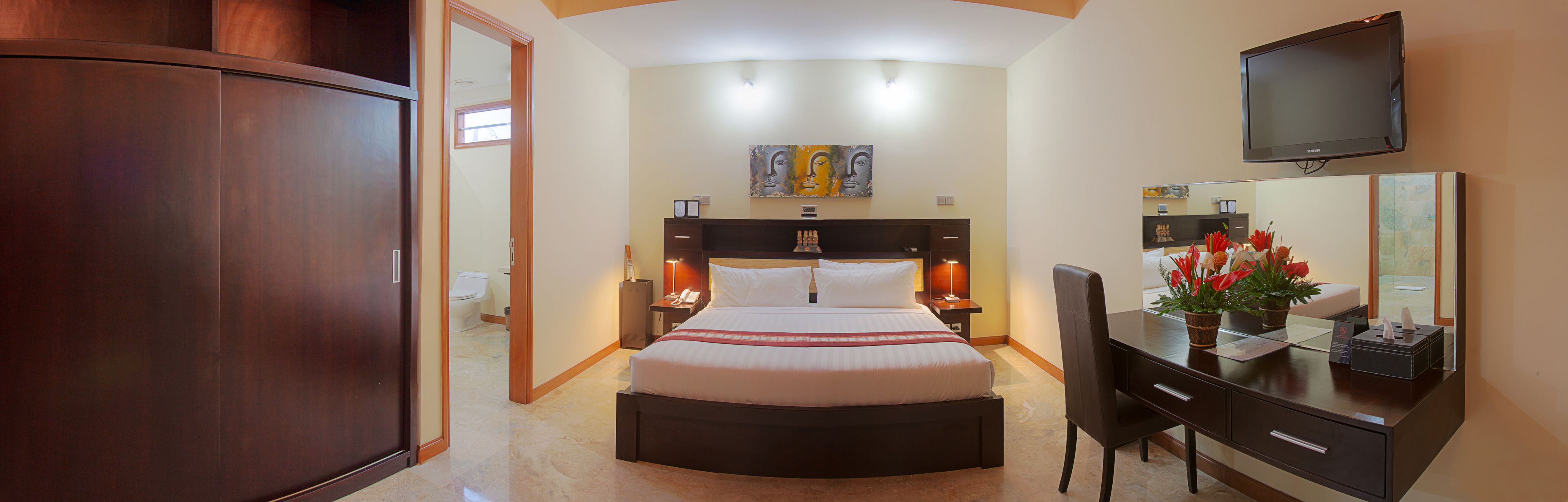 premium bedding, minibar, in-room safe, free wifi