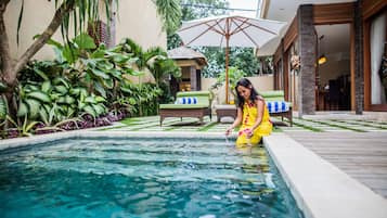 Ropa de cama de alta calidad y minibar