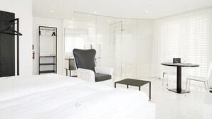 City Apartment - Longstay Residence Thessoni home - Self check in serviced apartments & Hotel (Regensdorf)