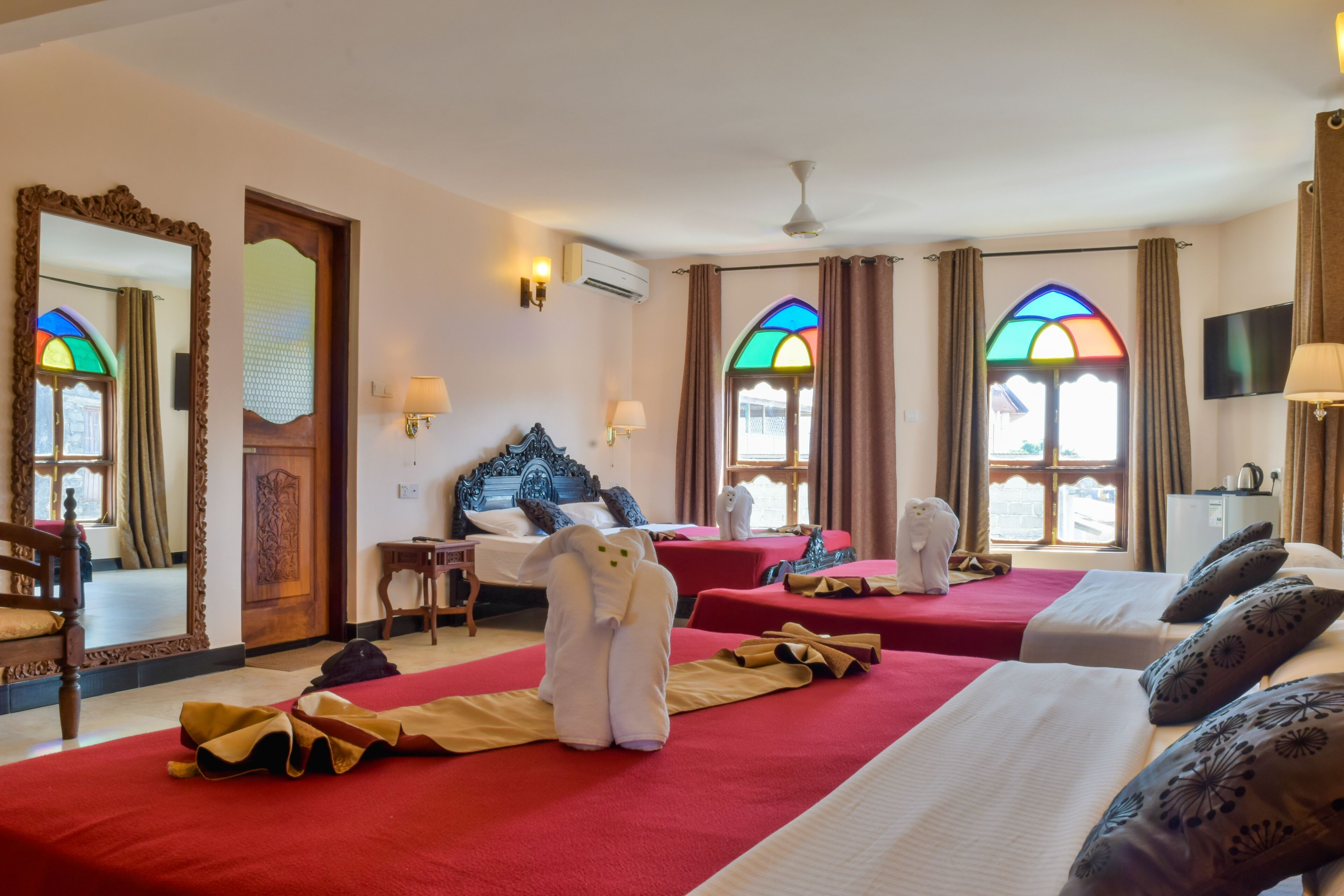 family room at annex building | 1 bedroom, egyptian cotton sheets, minibar, in-room safe