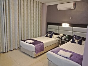 Desk, iron/ironing board, free WiFi, bed sheets - T Hotel (Johor Bahru)