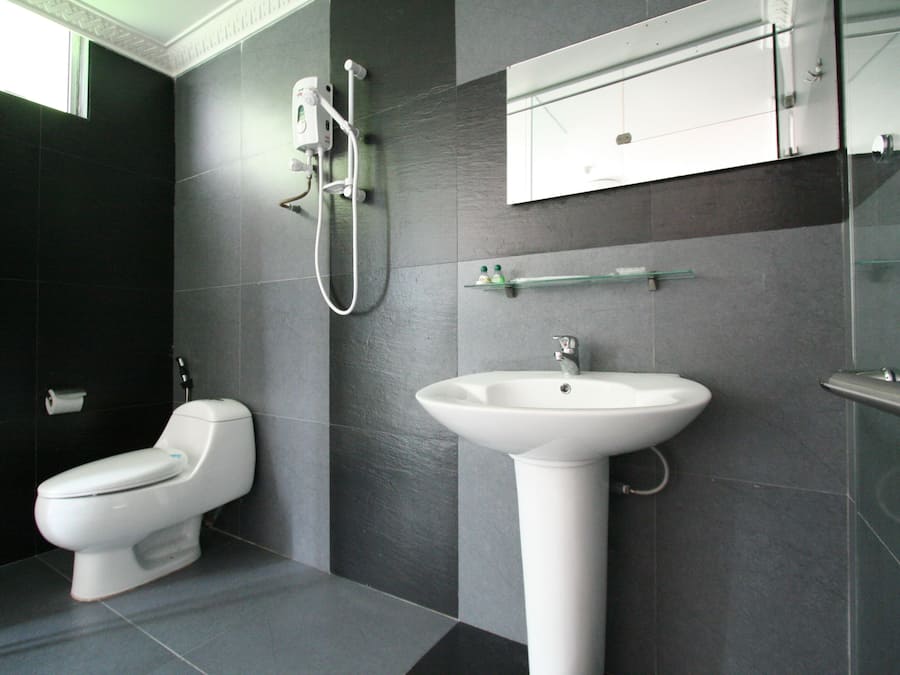 Shower, free toiletries, hair dryer, slippers