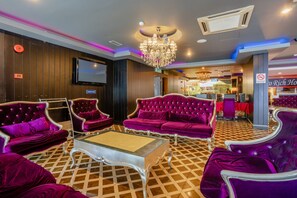 Lobby sitting area - Euro Rich Hotel Melaka (Malacca City)