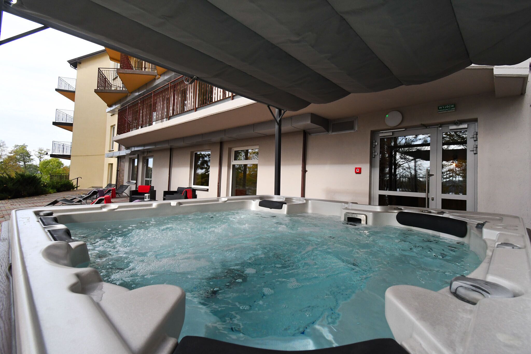室外 SPA 浴池