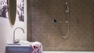 Shower, free toiletries, hair dryer, bathrobes