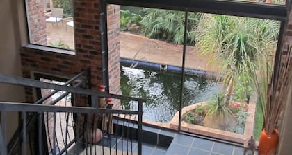 24 Onvrey Guest House