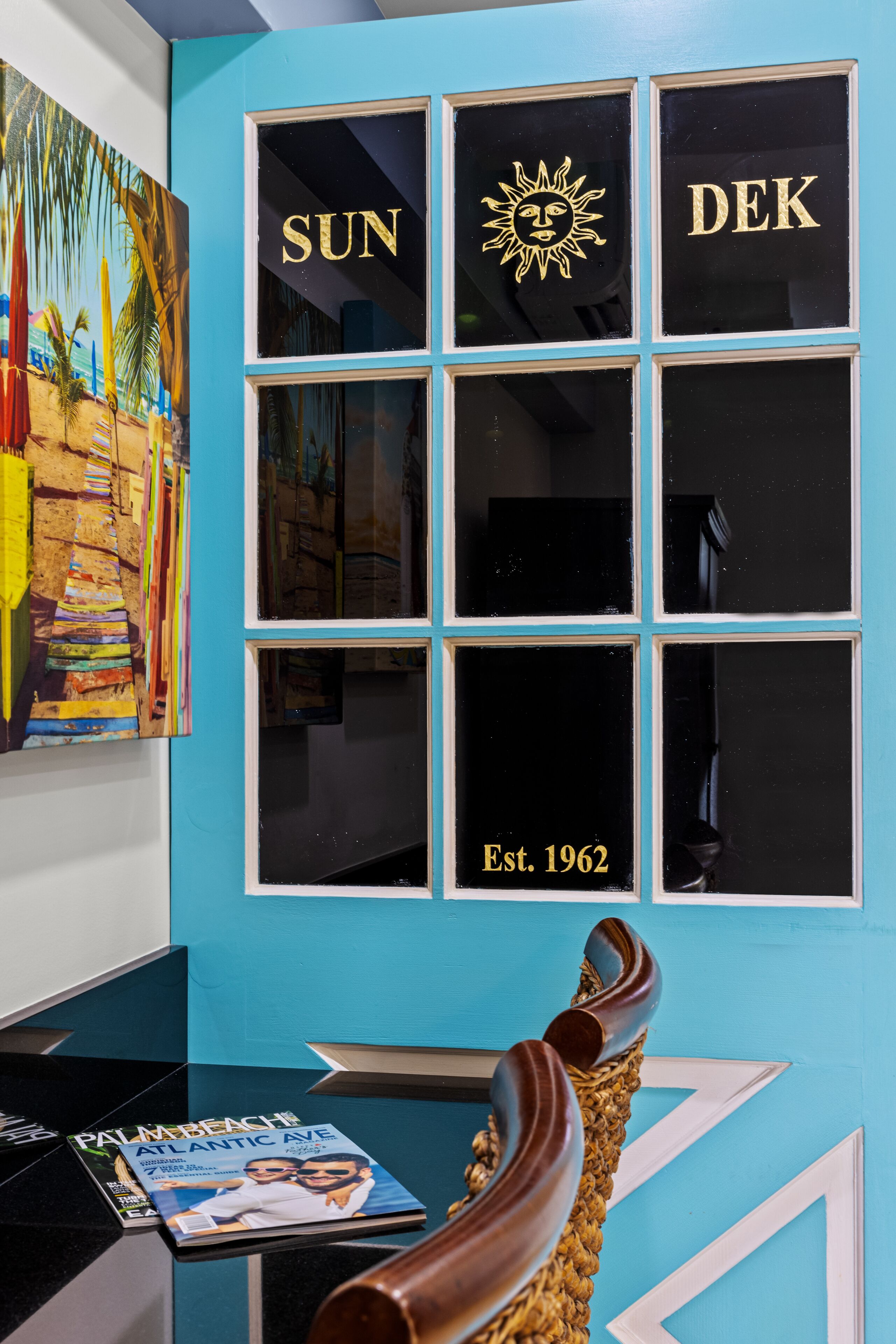 standard studio, 1 king bed, kitchen | in-room dining