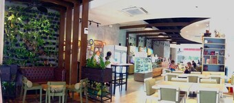 The Plaza Hotel Balanga City