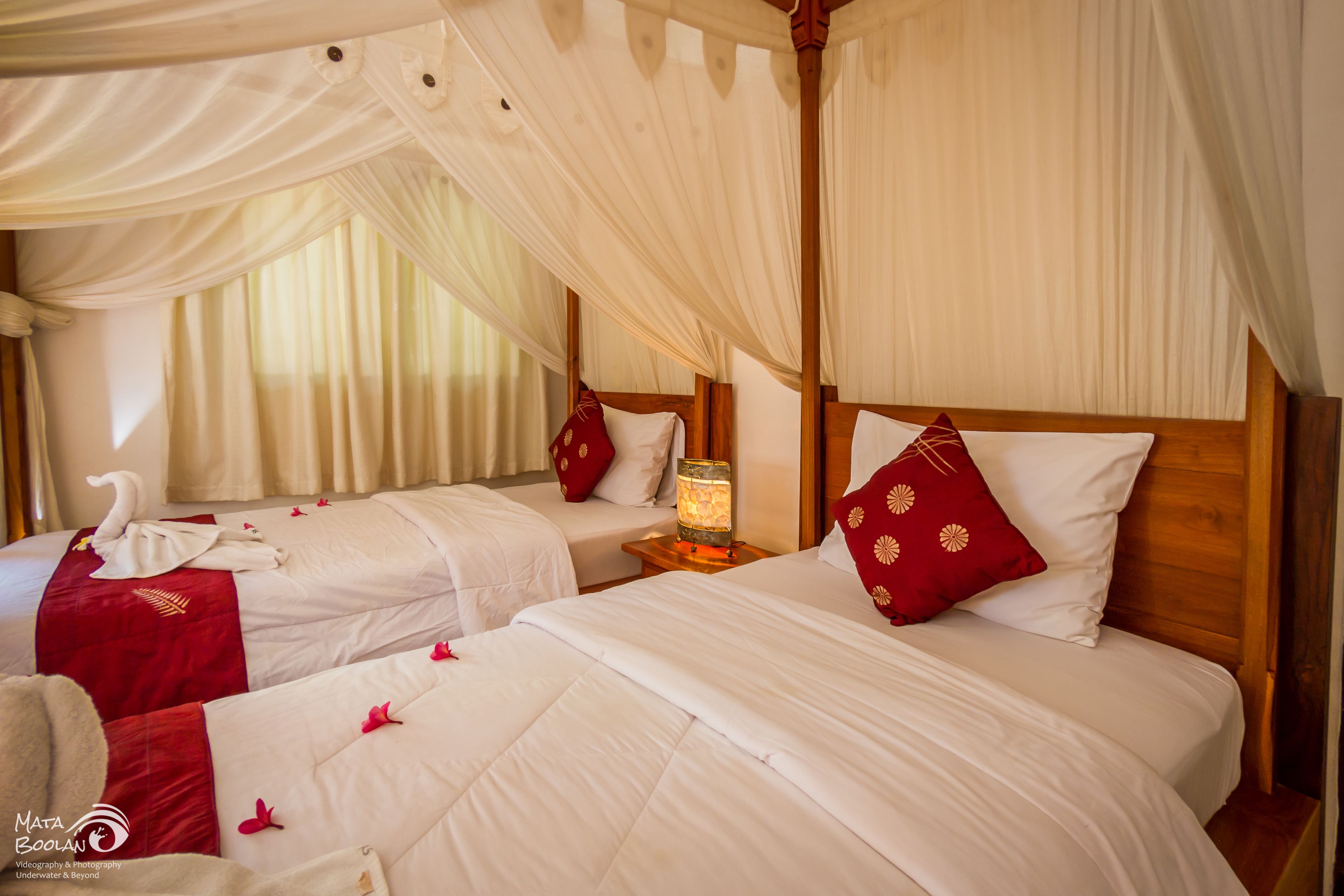 superior room | minibar, in-room safe, individually furnished, desk