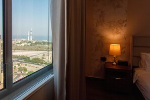 Standard Twin Room | City view