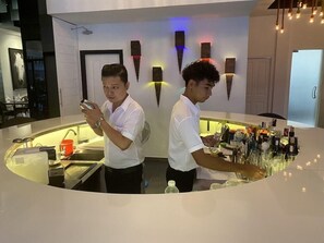 Dining - Poseidon Boutique Hotel (Pattaya)
