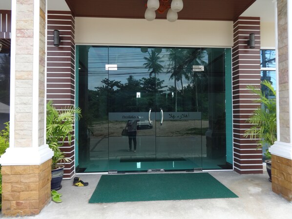 Entrada de la propiedad