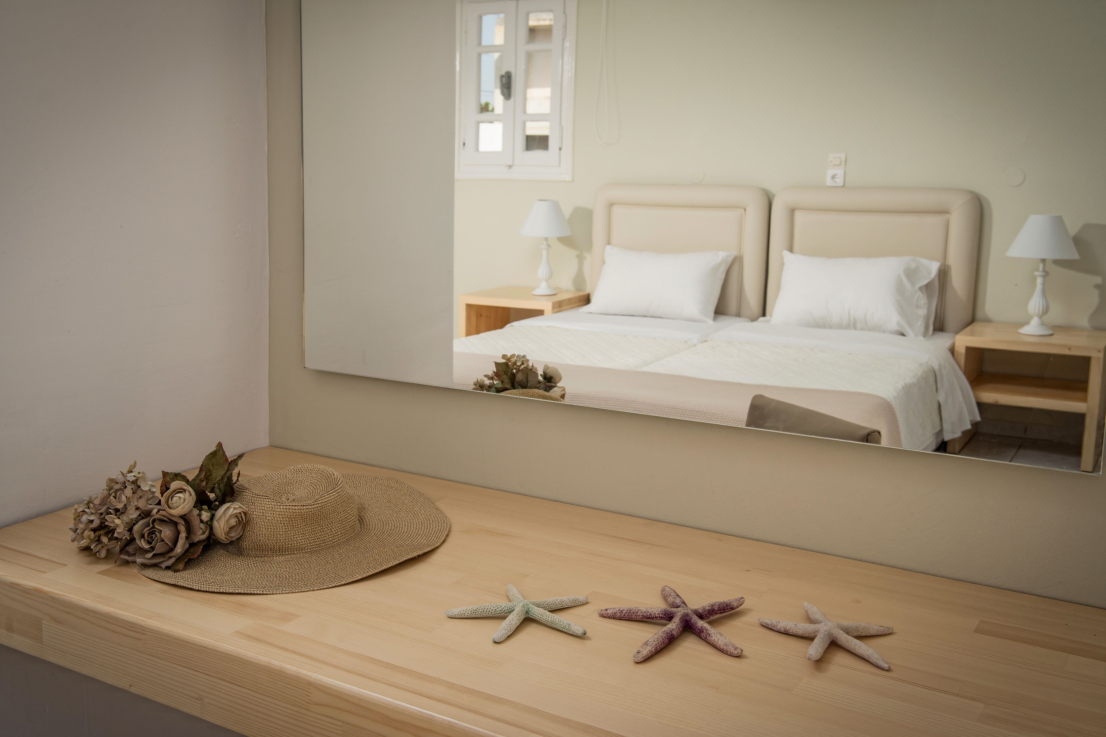 Premium bedding, in-room safe, free cribs/infant beds, rollaway beds