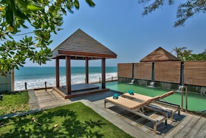 Beach/ocean view