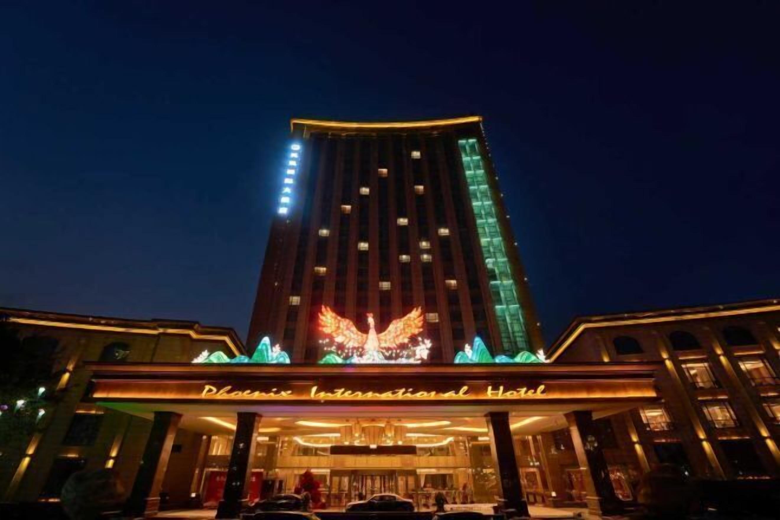 المنش أة من الخارج