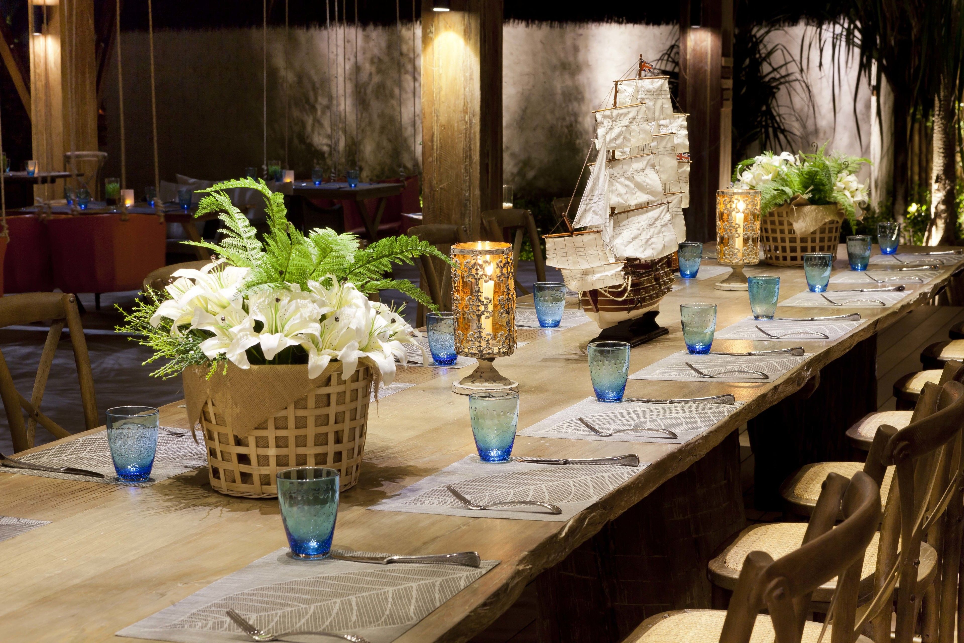 breakfast, lunch, dinner served; french cuisine, beach views