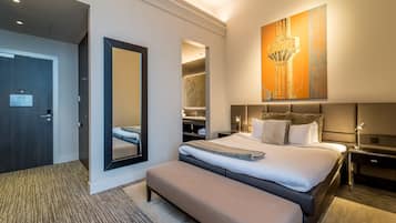 Superior Double or Twin Room | In-room safe, desk, laptop workspace, soundproofing