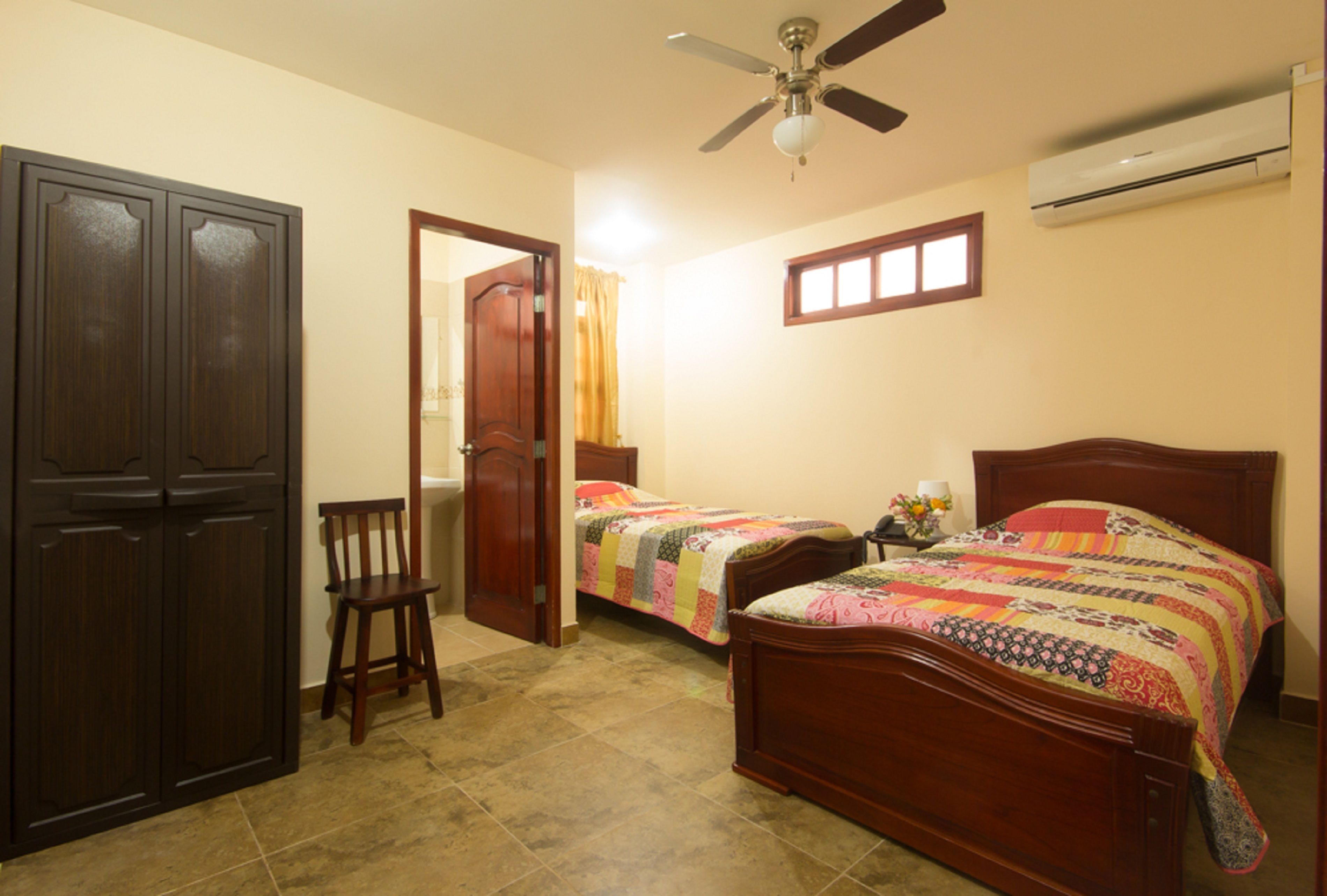 family room | 1 bedroom, free wifi, bed sheets