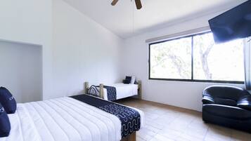 Habitación triple estándar | Vistas desde la habitación