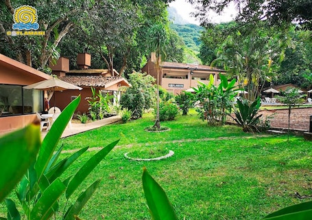 Family Room | Terrace/patio. Hotel Cotlamani