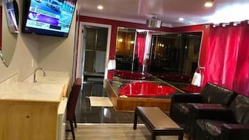 1 habitación, camas con efecto memoria, wifi gratis y ropa de cama
