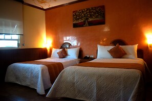 Double Room | Desk, free WiFi