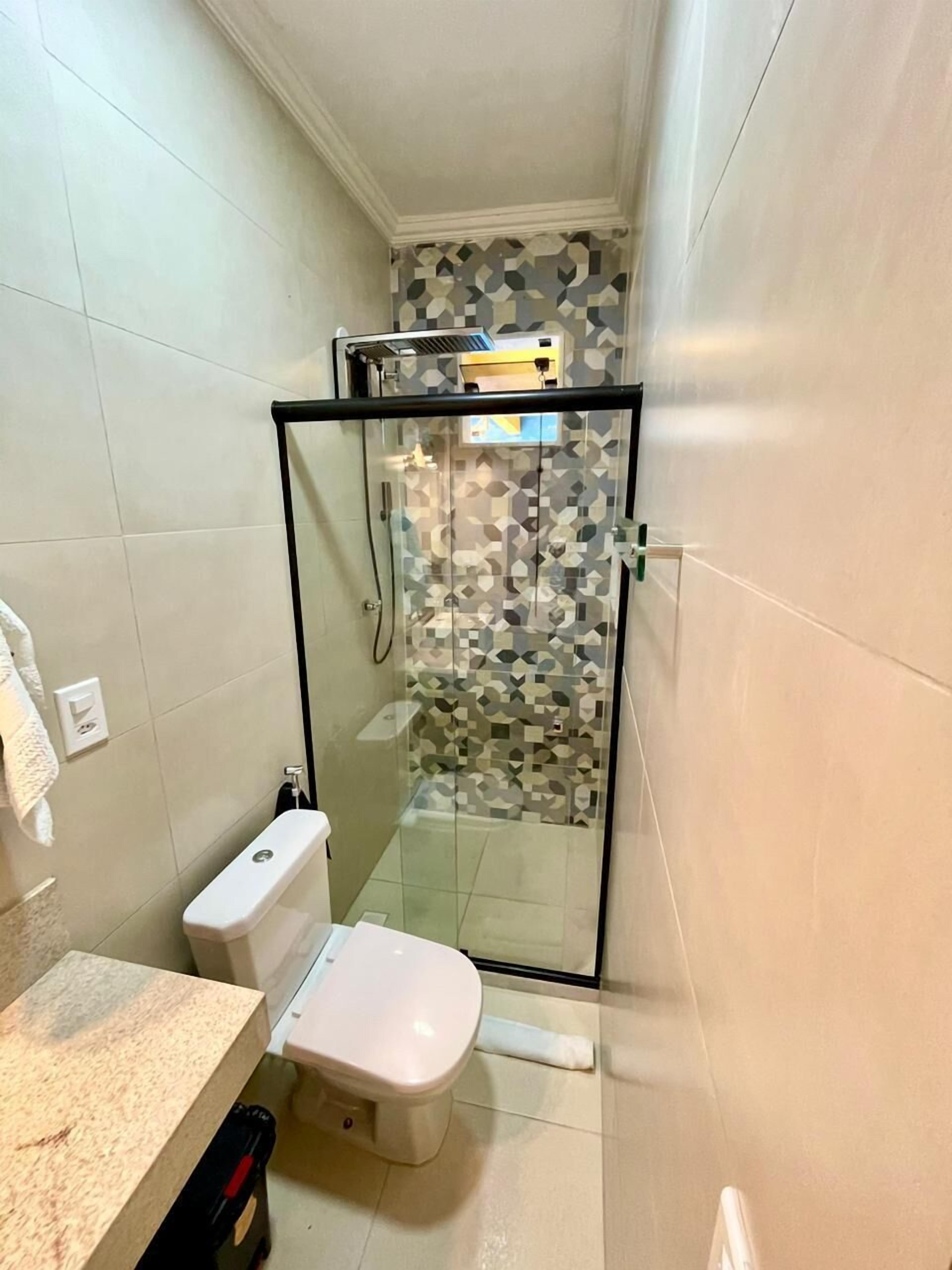 Chambre Standard Double ou avec lits jumeaux, 1 chambre, vue cour intérieure | Salle de bain