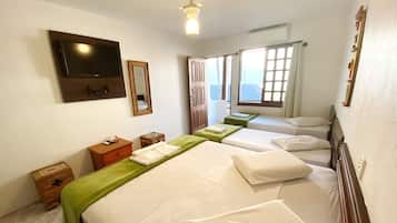 Superior Quadruple Room | Minibar, free WiFi, bed sheets