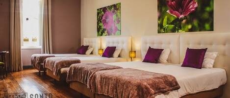 Décoration personnalisée, rideaux occultants, fer et planche à repasser