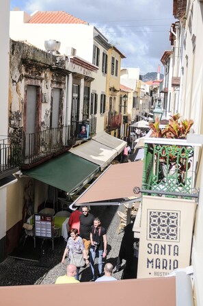 View from room - Santa Maria - Hostel (Funchal)