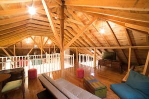 Living area - Santa Maria - Hostel (Funchal)